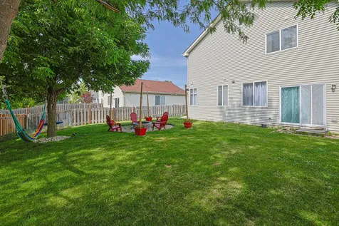 1854 South Fallbrook Drive Round Lake IL 60073