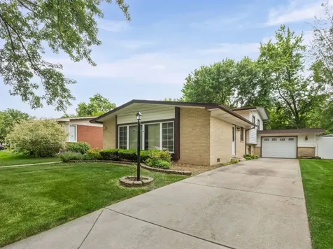 834 North Rainbow Drive Glenwood IL 60425