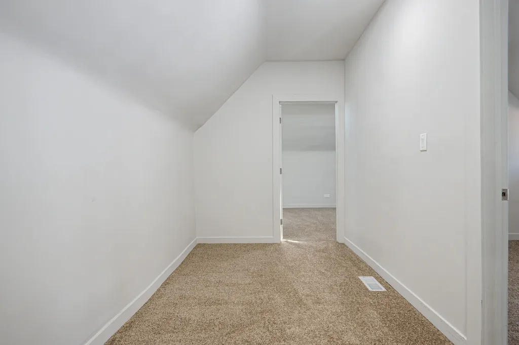 5901 South Indiana Avenue Chicago IL 60637