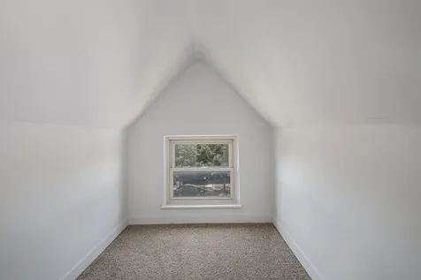 5901 South Indiana Avenue Chicago IL 60637