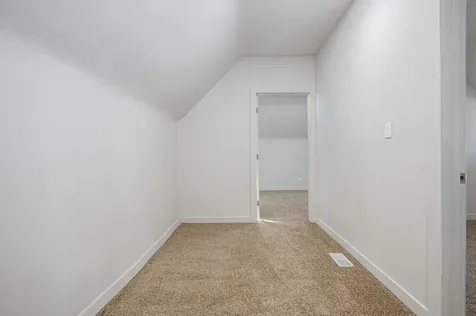 5901 South Indiana Avenue Chicago IL 60637