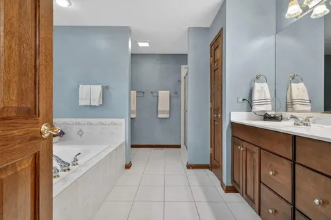 1036 East Talbot Street Arlington Heights IL 60004