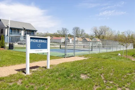 324 Leeward Way Ottawa IL 61350