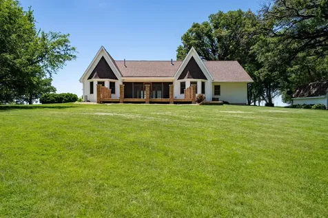 15863 East 2120 North Road Pontiac IL 61764