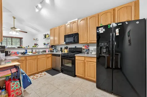 352 New Haven Drive Cary IL 60013