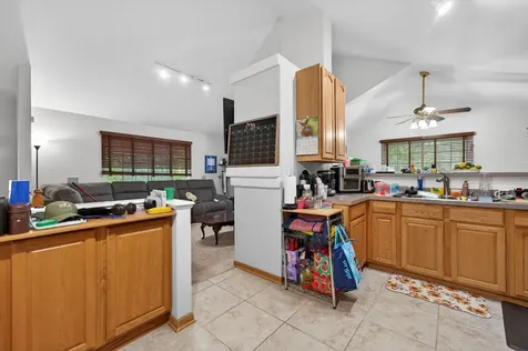 352 New Haven Drive Cary IL 60013