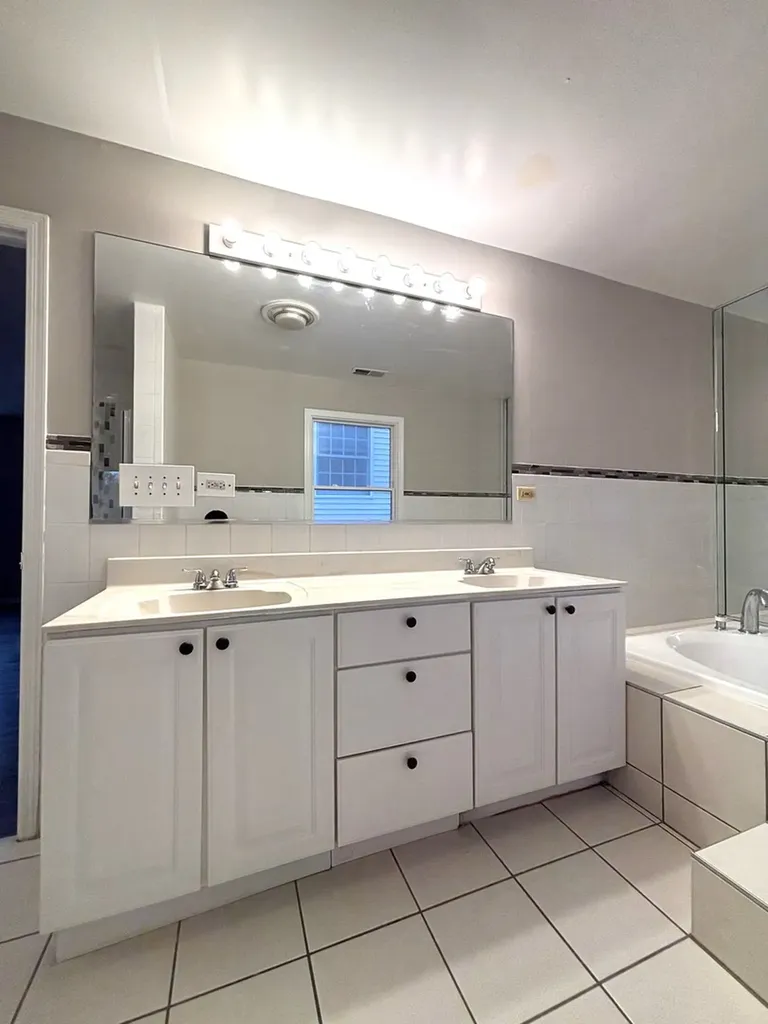 1101 North Princeton Avenue Villa Park IL 60181