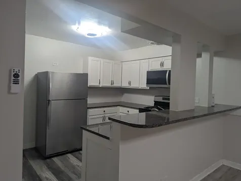 7306 North Winchester Avenue Chicago IL 60626