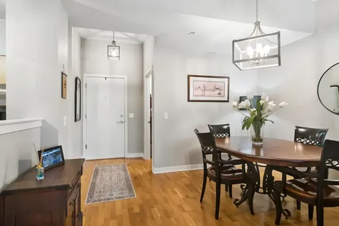 40 East Northwest Highway Mount Prospect IL 60056