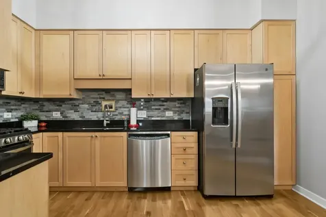 40 East Northwest Highway Mount Prospect IL 60056