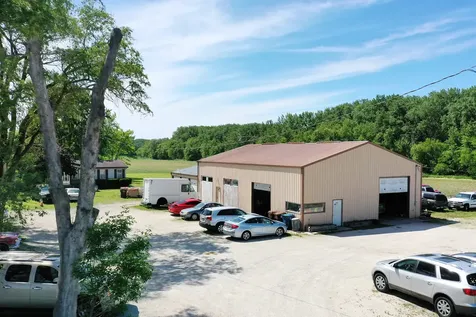 3159 North State Route 1 St. Anne IL 60964