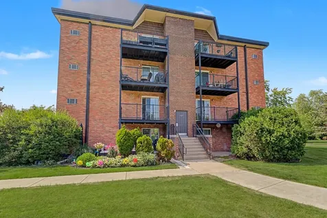 1227 South Old Wilke Road Arlington Heights IL 60005