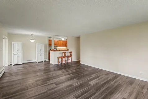 1227 South Old Wilke Road Arlington Heights IL 60005