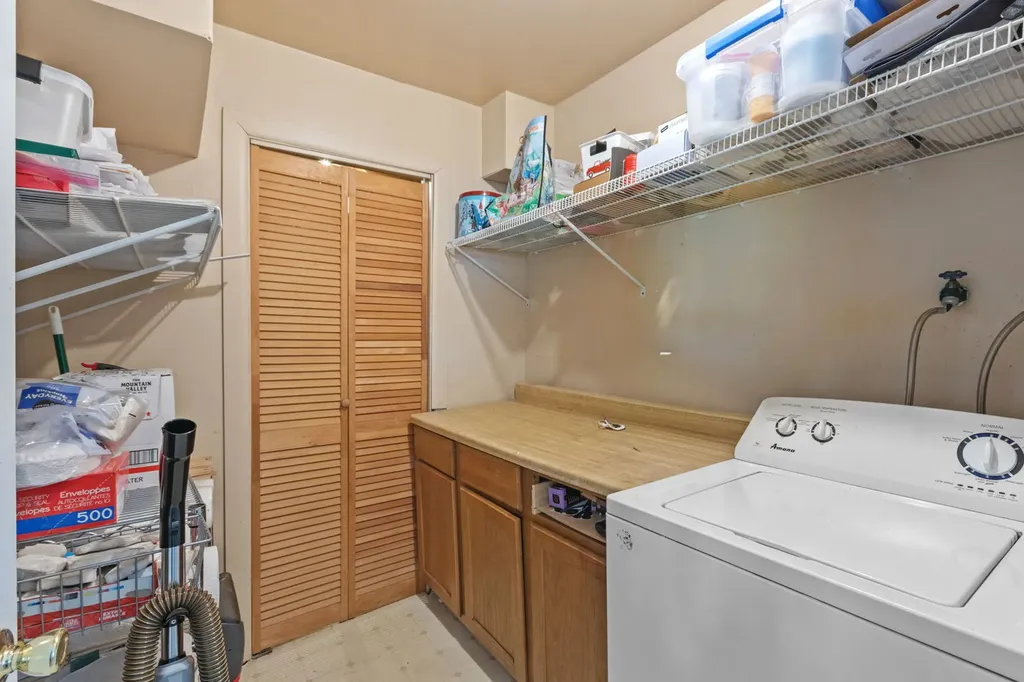4335 Prospect Avenue Downers Grove IL 60515