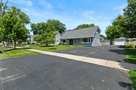 4335 Prospect Avenue Downers Grove IL 60515