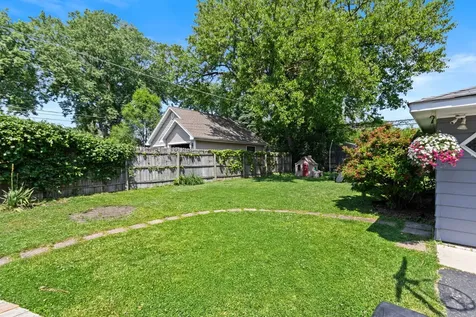 4335 Prospect Avenue Downers Grove IL 60515