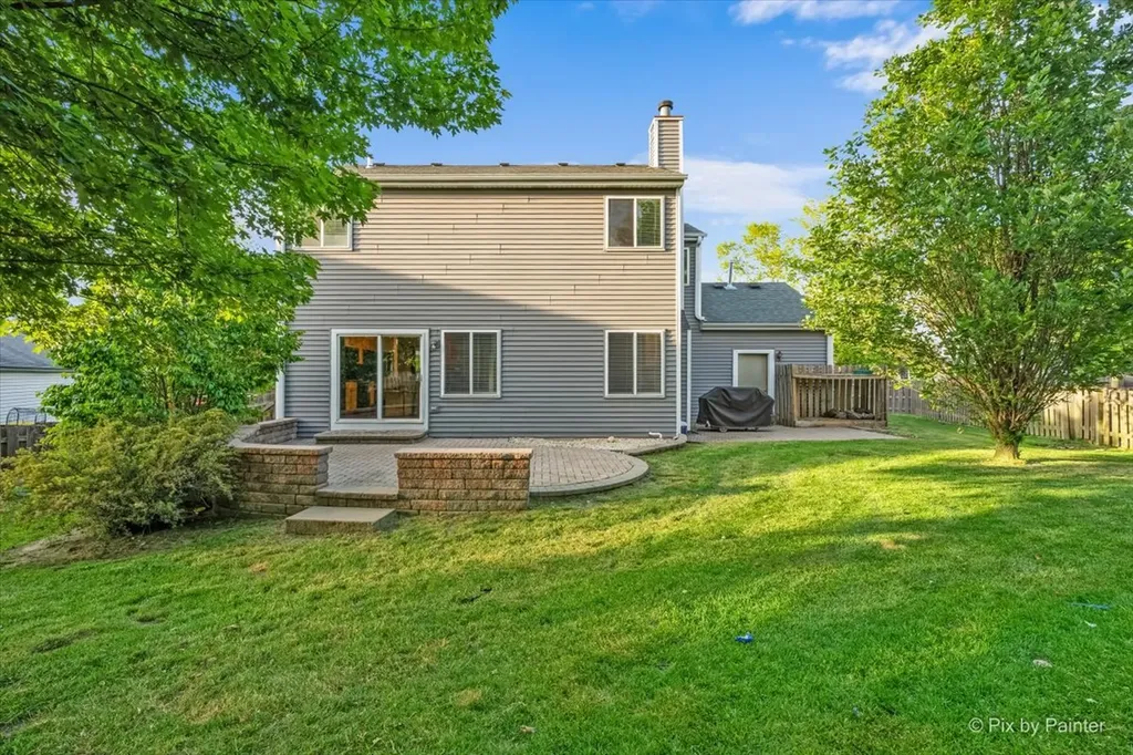 906 Barbara Street Lake In The Hills IL 60156