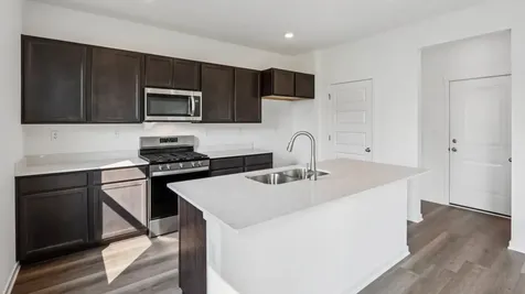 992 Sapphire Lane Montgomery IL 60538