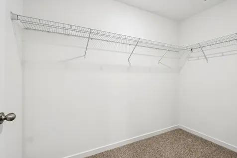 992 Sapphire Lane Montgomery IL 60538