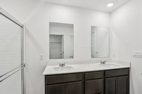 992 Sapphire Lane Montgomery IL 60538
