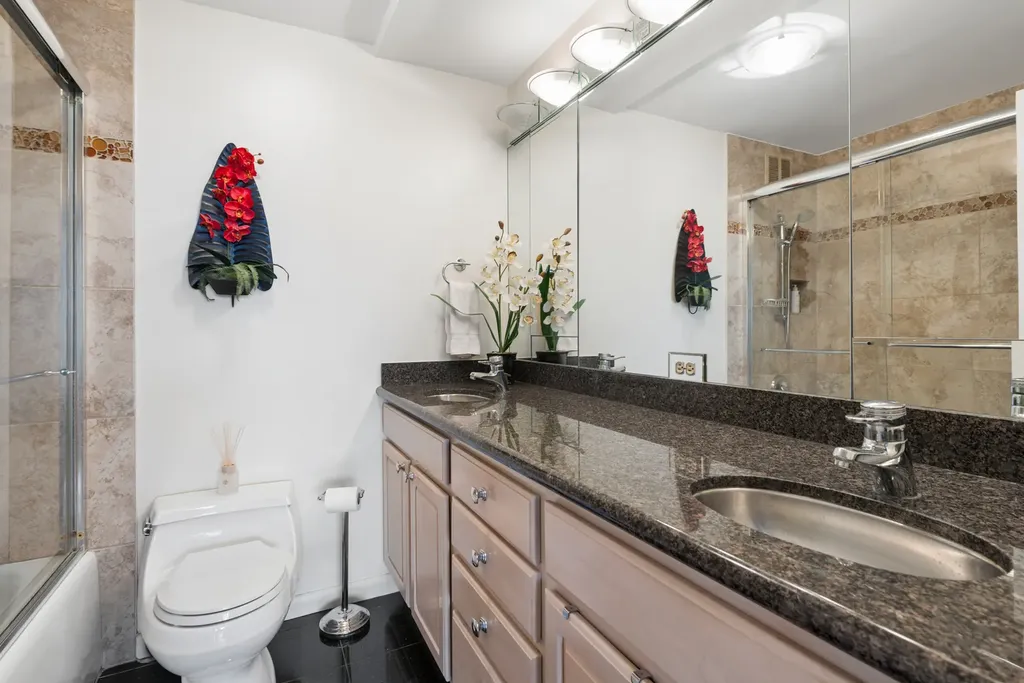 155 North Harbor Drive Chicago IL 60601