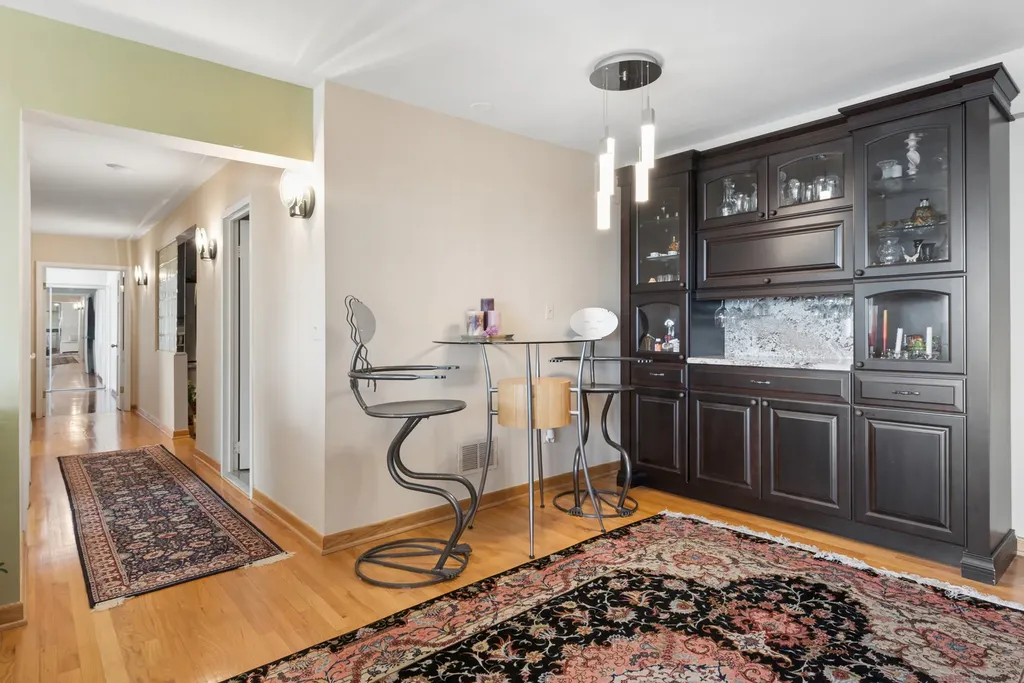 155 North Harbor Drive Chicago IL 60601