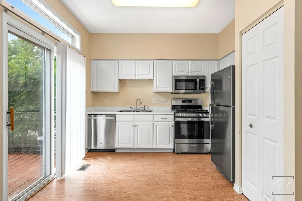 2640 Idaho Road Naperville IL 60564