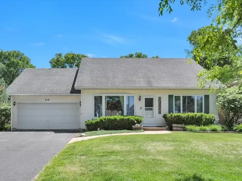 816 Addleman Street Joliet IL 60431