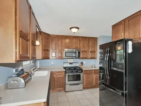 816 Addleman Street Joliet IL 60431