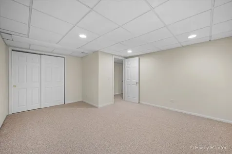 20 Lochbrook Lane Inverness IL 60010
