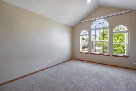 1759 Napa Suwe Lane Wauconda IL 60084