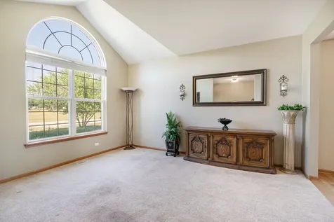 1759 Napa Suwe Lane Wauconda IL 60084