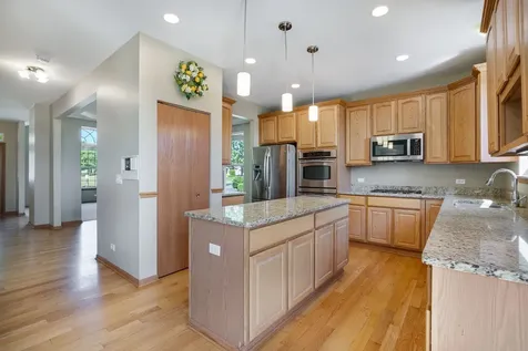 1759 Napa Suwe Lane Wauconda IL 60084