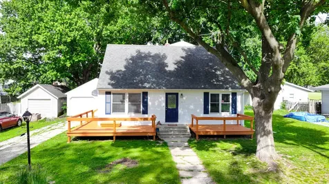301 Ash Avenue Morrison IL 61270