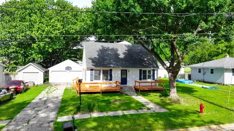 301 Ash Avenue Morrison IL 61270