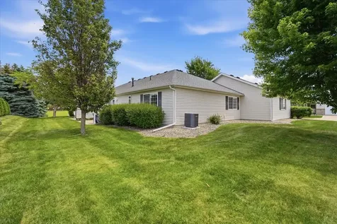 1419 Inglewood Circle Bloomington IL 61704