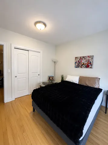 2107 West Eastwood Avenue Chicago IL 60625