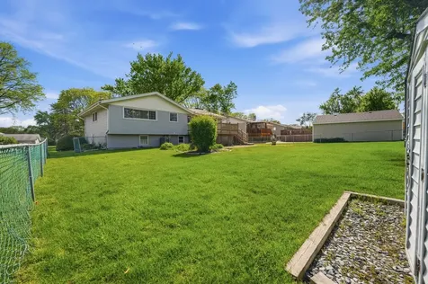 516 Janine Lane Schaumburg IL 60193