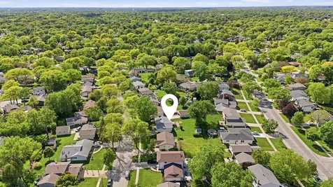516 Janine Lane Schaumburg IL 60193