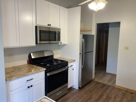 8581 Sandalwood Drive Darien IL 60561