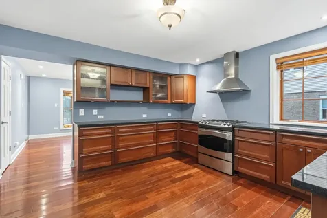 17720 67TH Avenue Tinley Park IL 60477