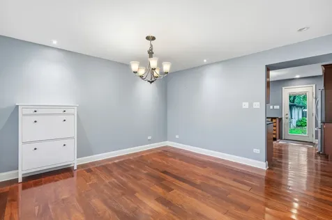 17720 67TH Avenue Tinley Park IL 60477
