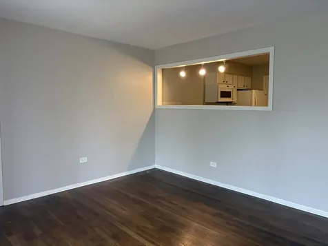 8928 North Steven Drive Des Plaines IL 60016