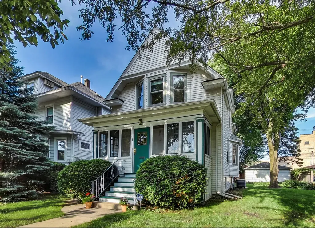 804 South Grove Avenue Oak Park IL 60304