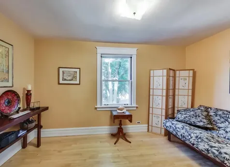 804 South Grove Avenue Oak Park IL 60304
