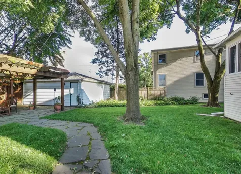 804 South Grove Avenue Oak Park IL 60304