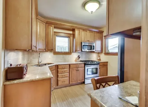 804 South Grove Avenue Oak Park IL 60304