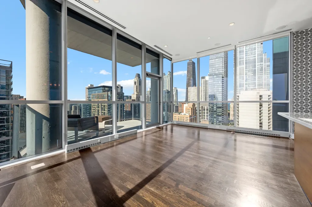 110 West Superior Street Chicago IL 60654