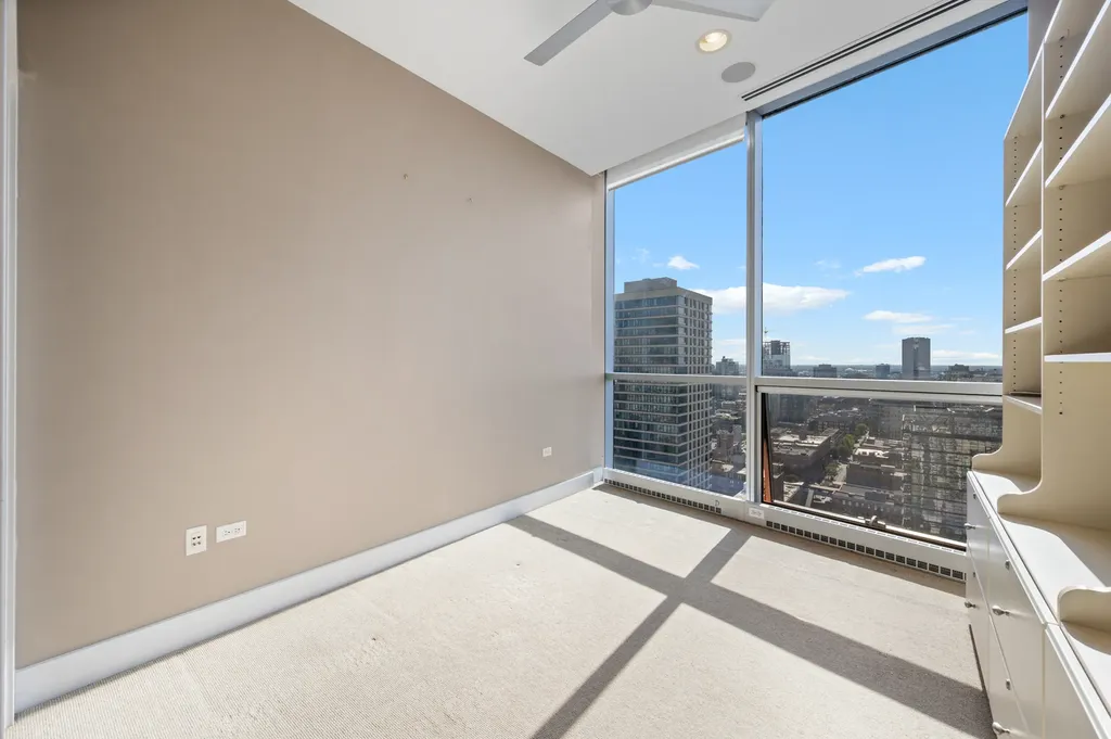 110 West Superior Street Chicago IL 60654