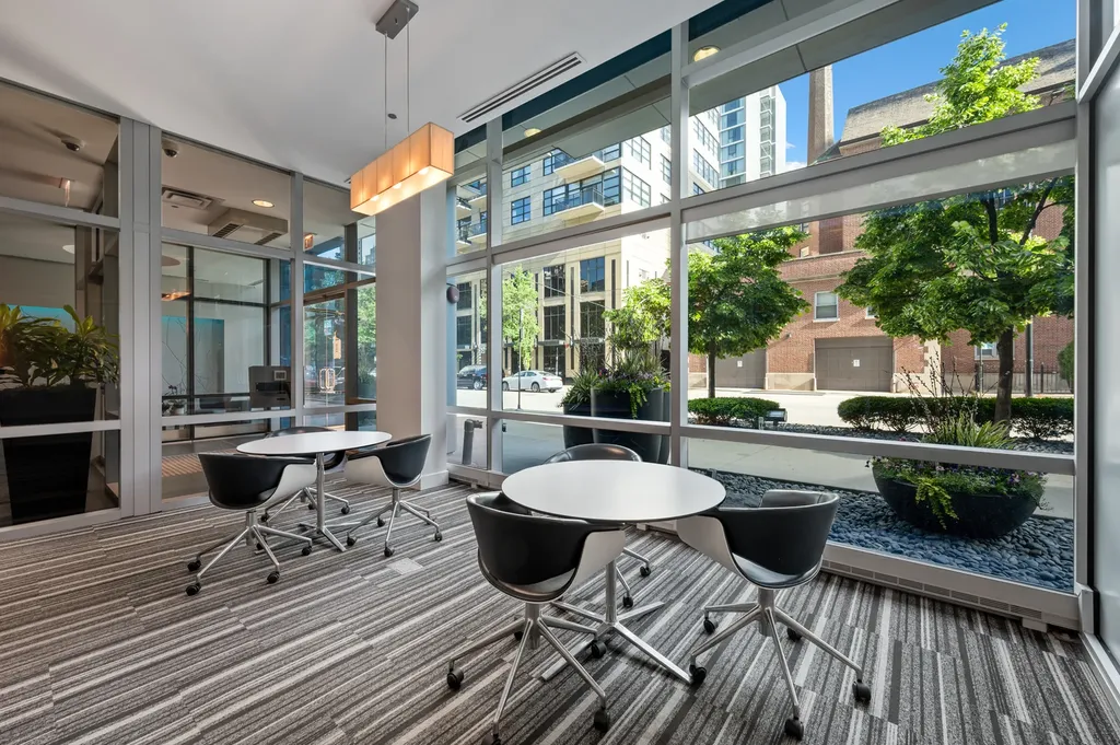 110 West Superior Street Chicago IL 60654